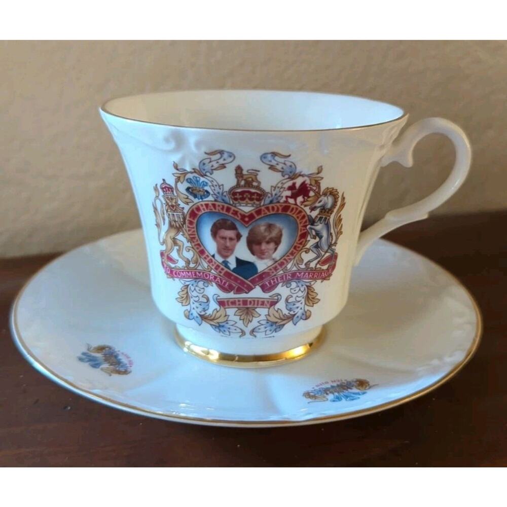 Prince Charles & Lady Diana Commemorative 1981 Royal Wedding Tea Cup & Saucer